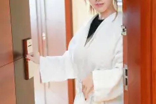 “霸凌老人、媚男厌女”!白鹿黑料越扒越有赵露思被无辜牵连
