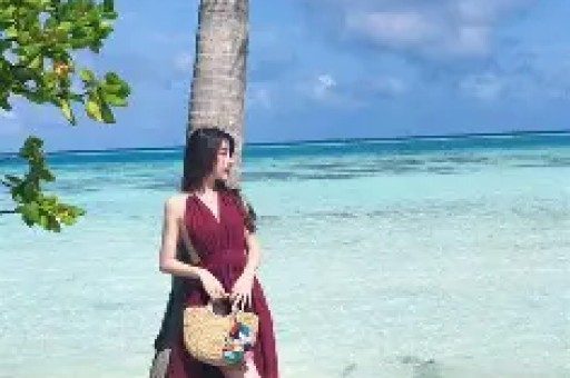 200万粉丝网红诋毁袁隆平成果抖音：相关账号已无限期封禁