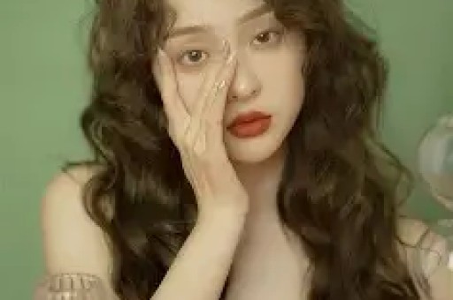 被逼发私密照仅皮毛！鹿晗风波再升级细节被爆越扒关晓彤越惨